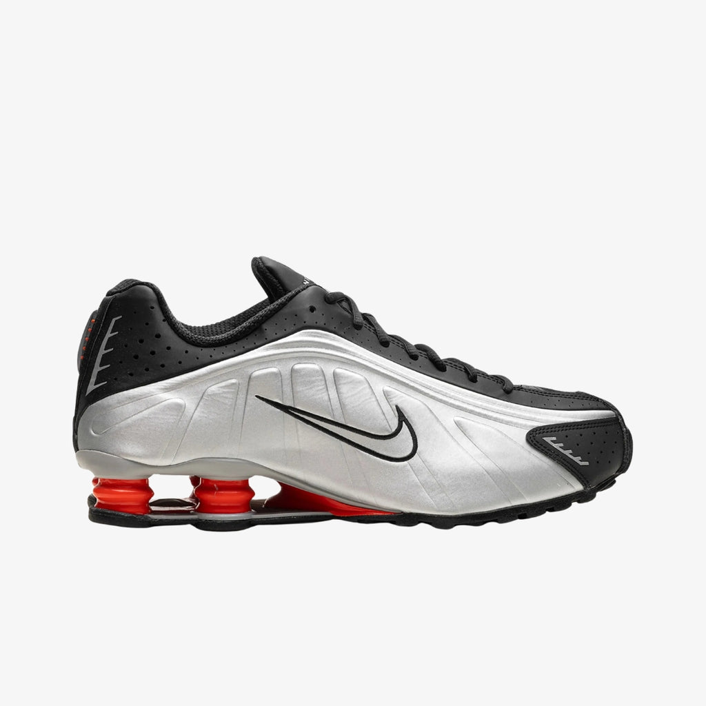 Nike Tenis Shox R4 Plateado