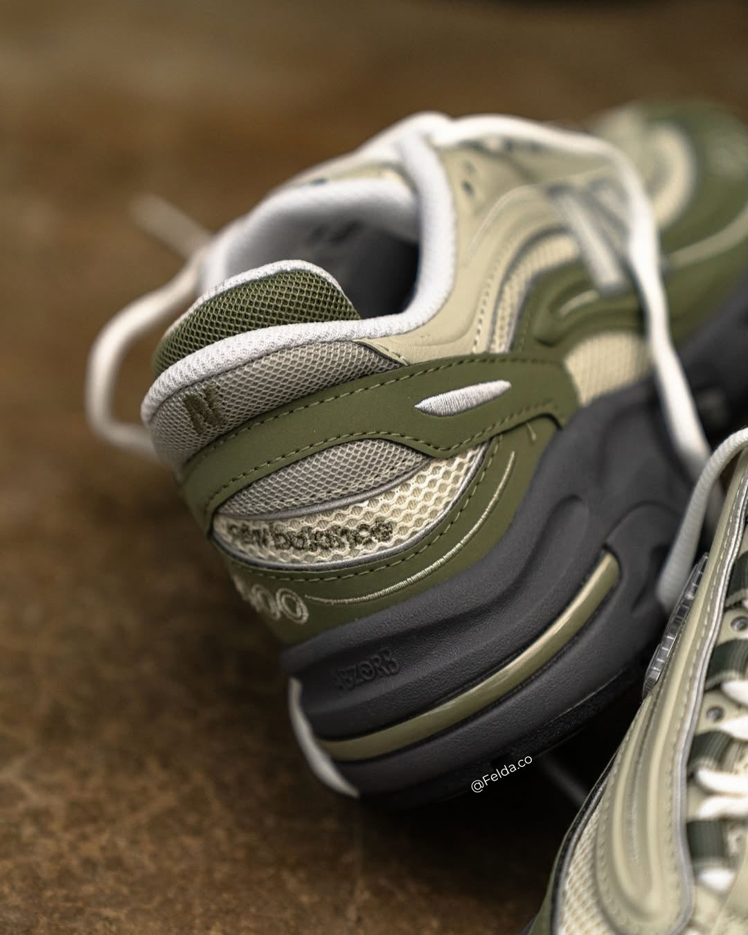 New Balance 1000 Dark Olivine