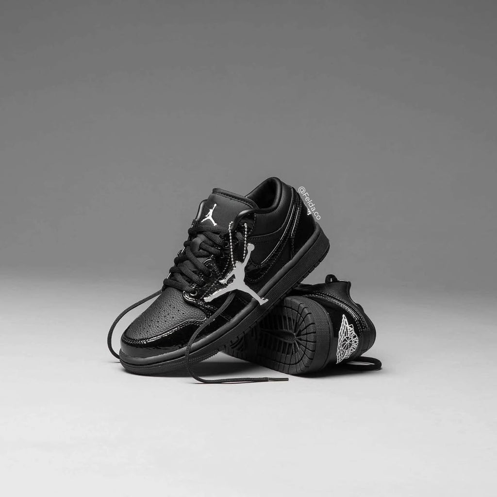 Nike Air Jordan Retro 1 Low SE Black