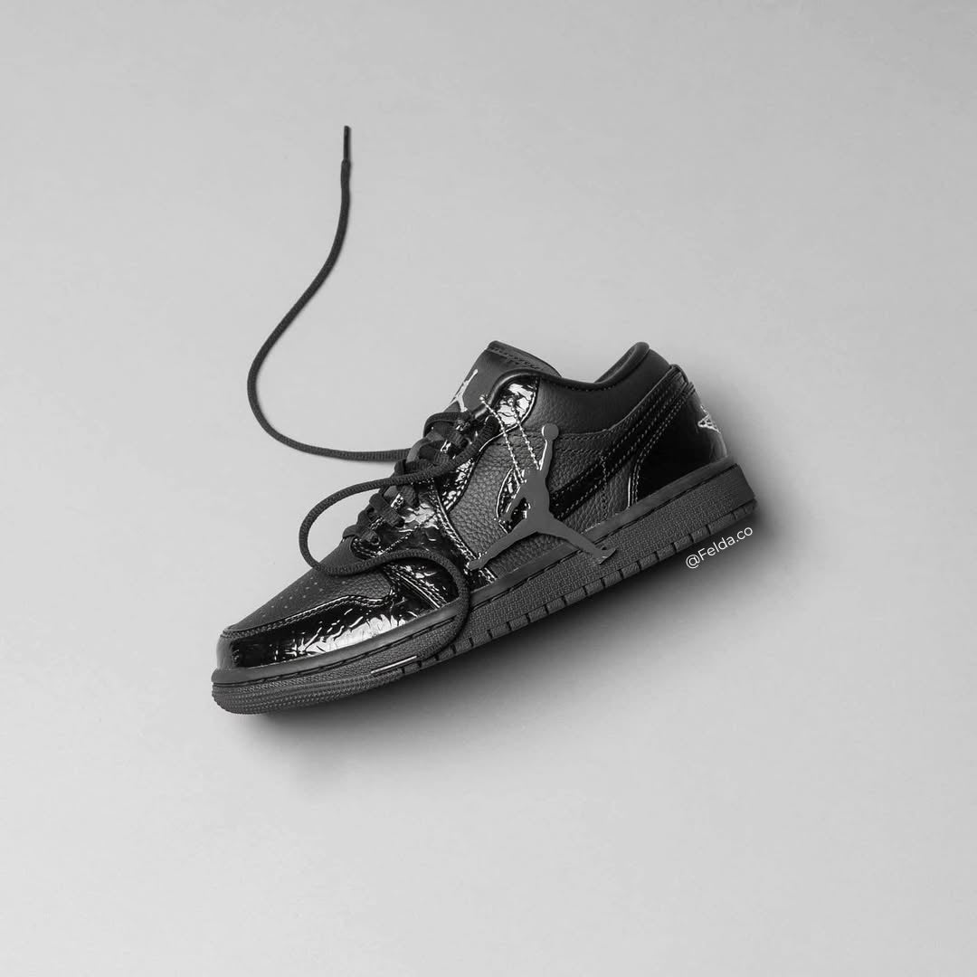 Nike Air Jordan Retro 1 Low SE Black