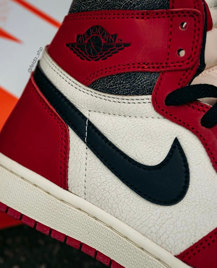 Nike Air Jordan Retro 1 High OG Lost And Found