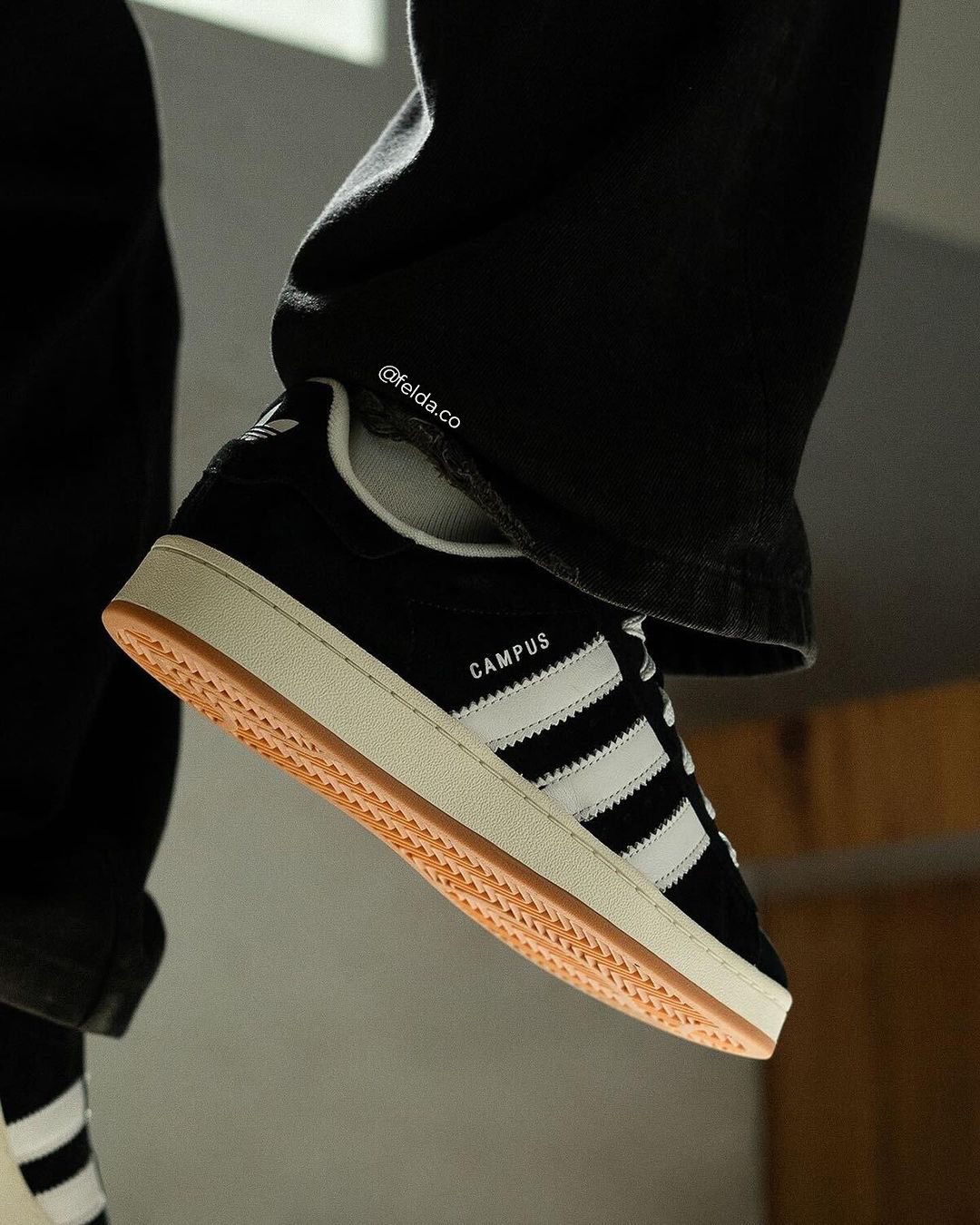 Adidas Campus 00S Black