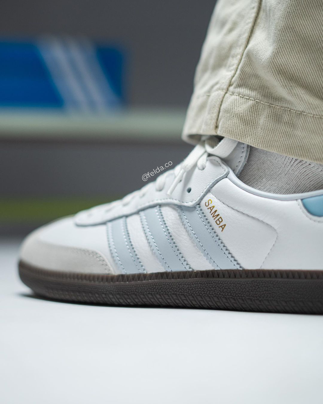 Adidas Samba OG Cloud White Light Blue & OG Burgundy
