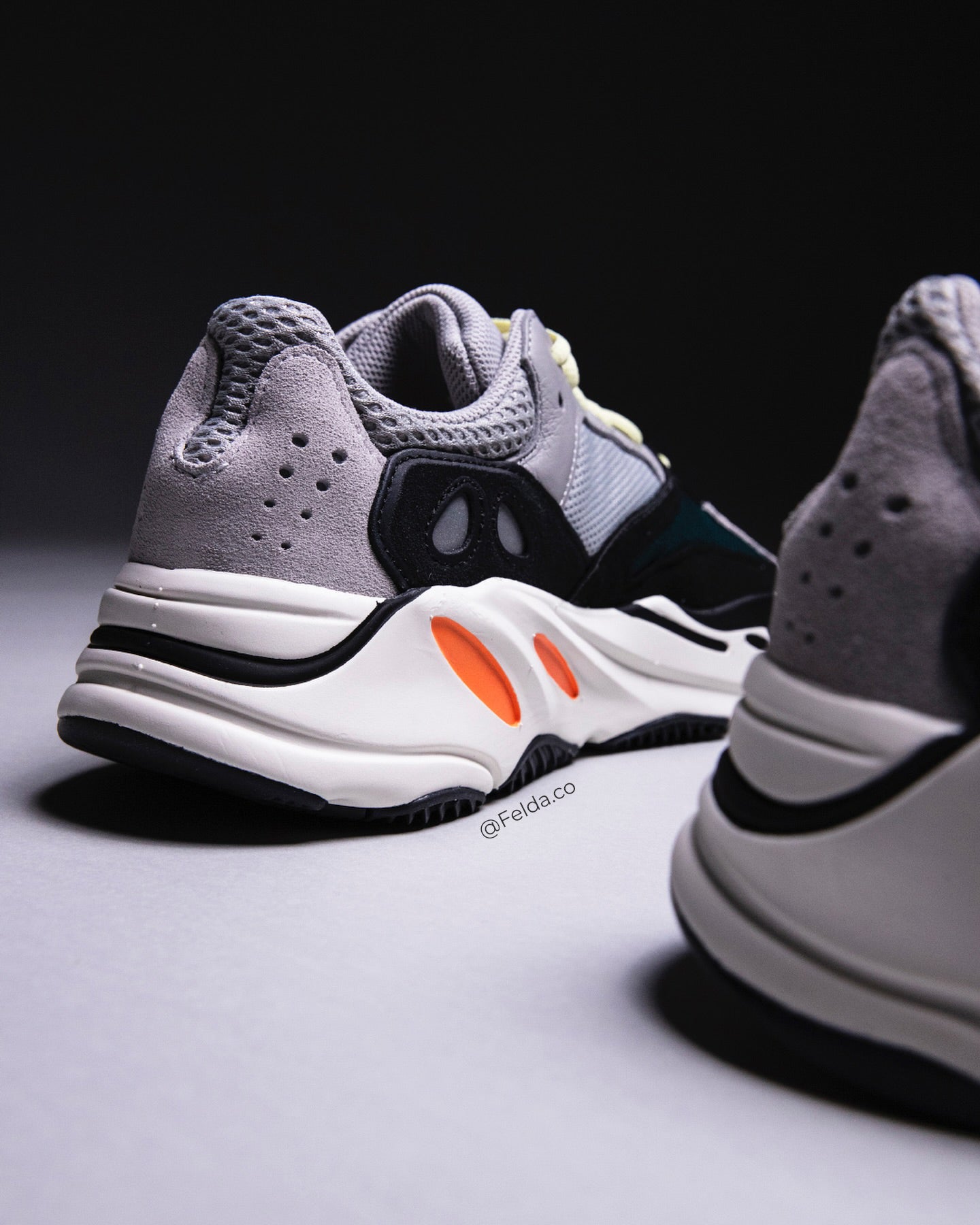 Adidas Yeezy Boost 700 Wave Runner