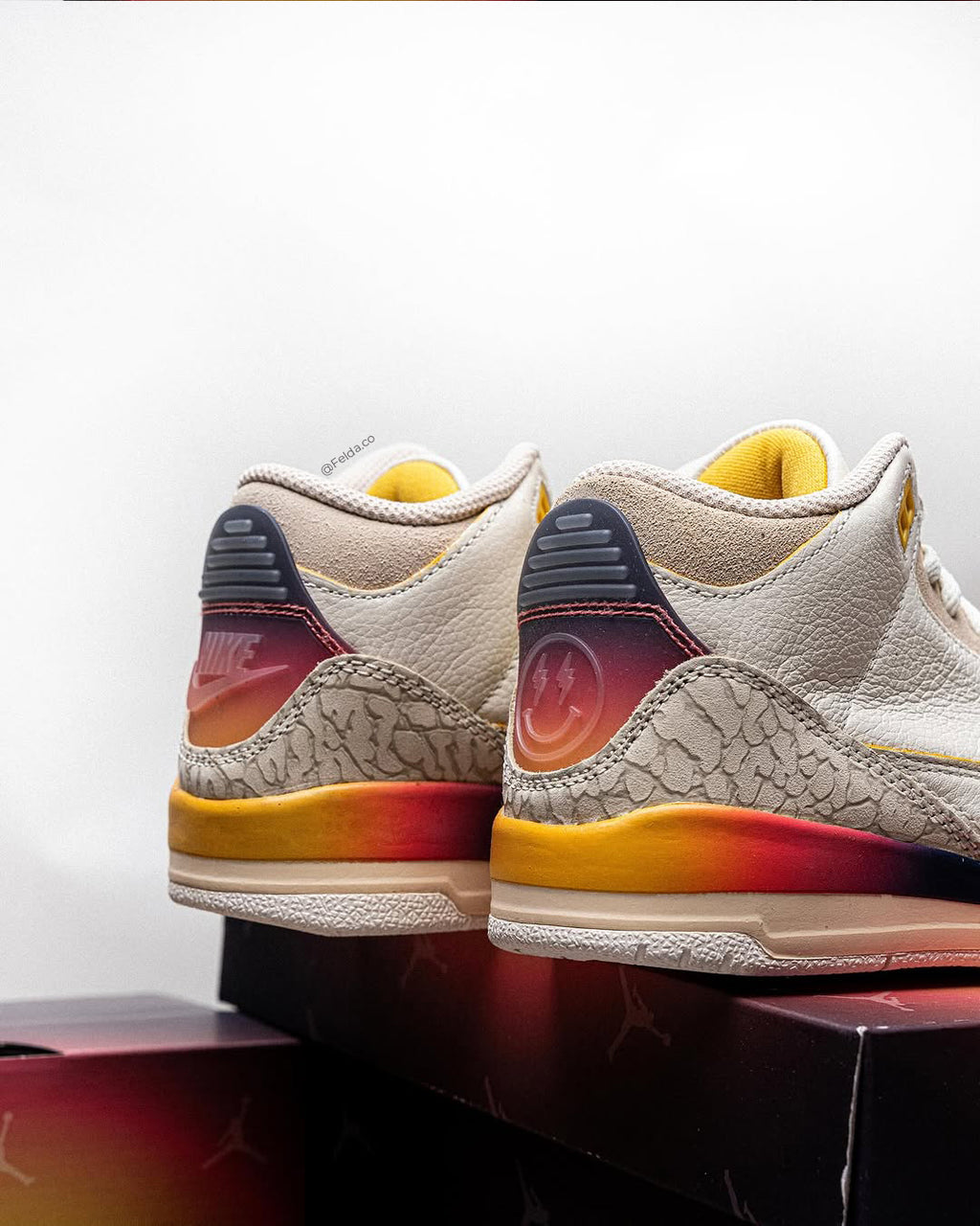 Nike Air Jordan Retro 3 Sunset x J Balvin