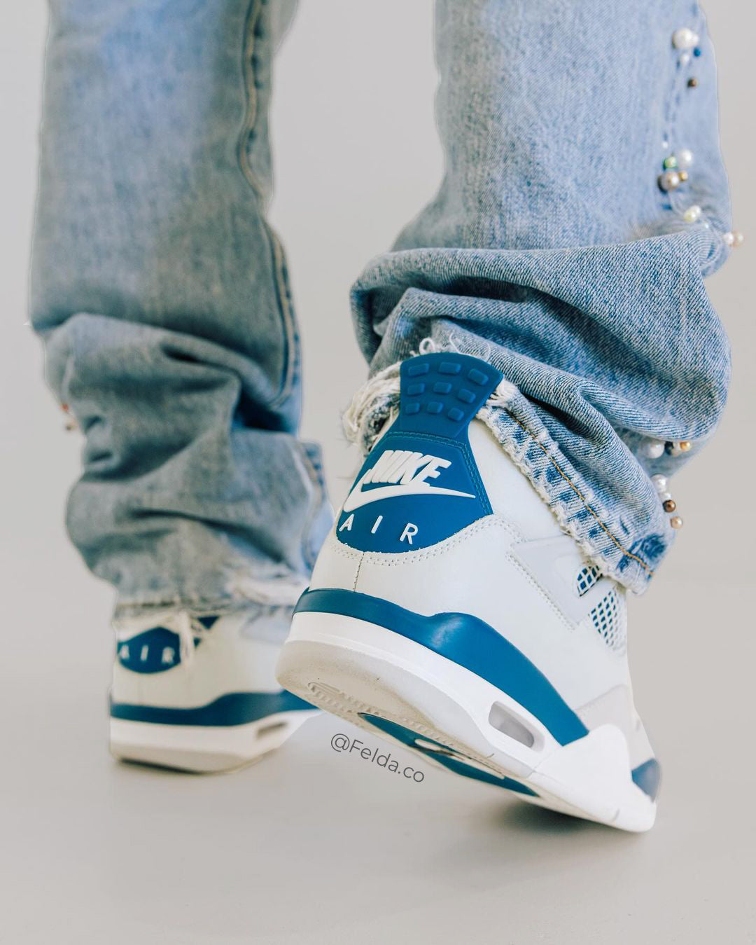 Nike Air Jordan Retro 4 Military Blue