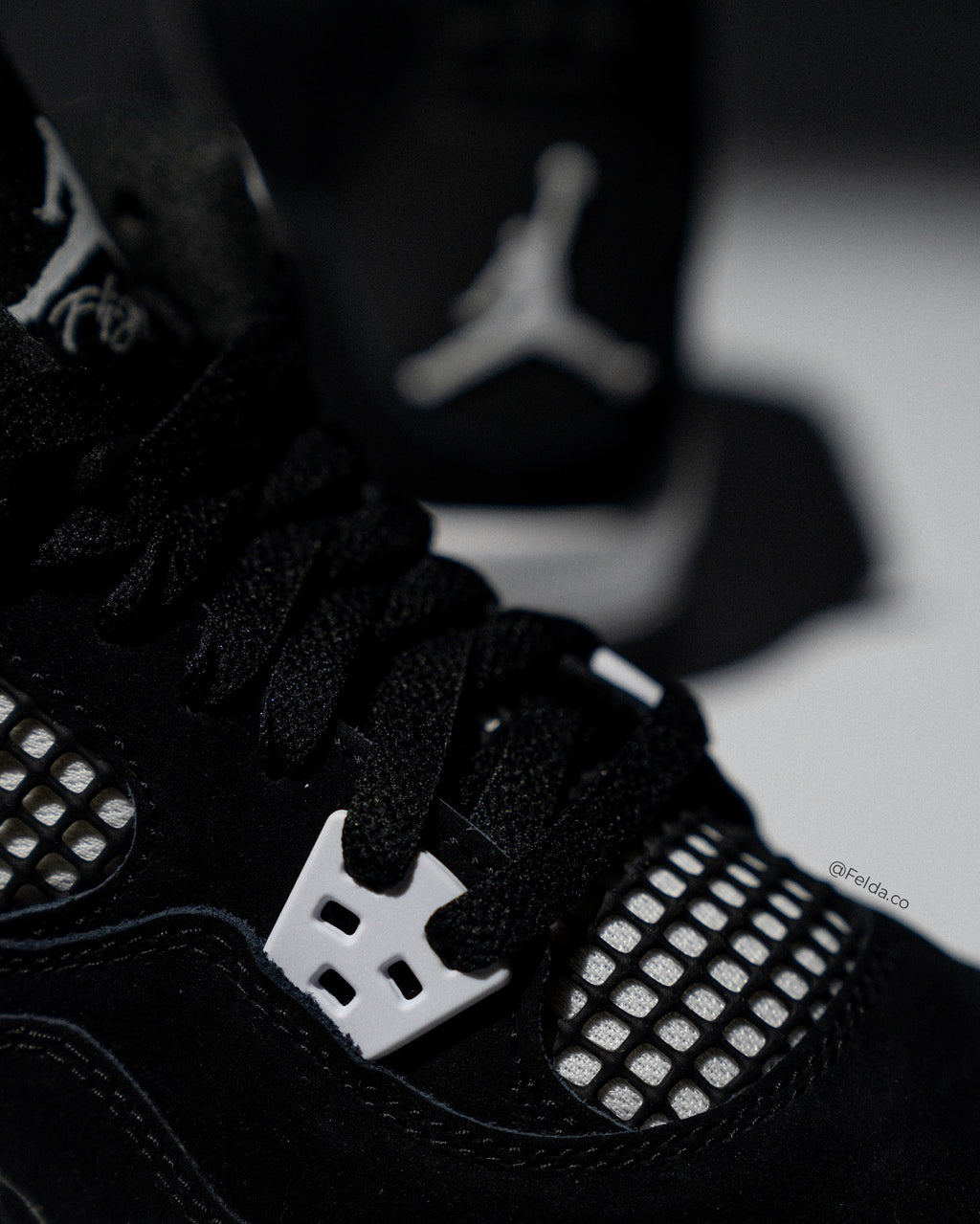 Nike Air Jordan 4 Retro White Thunder