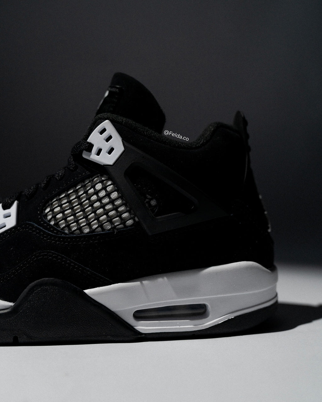 Nike Air Jordan 4 Retro White Thunder