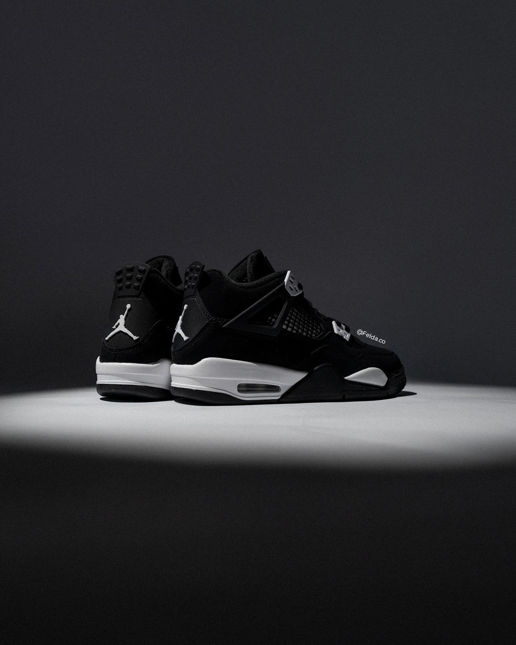 Nike Air Jordan 4 Retro White Thunder
