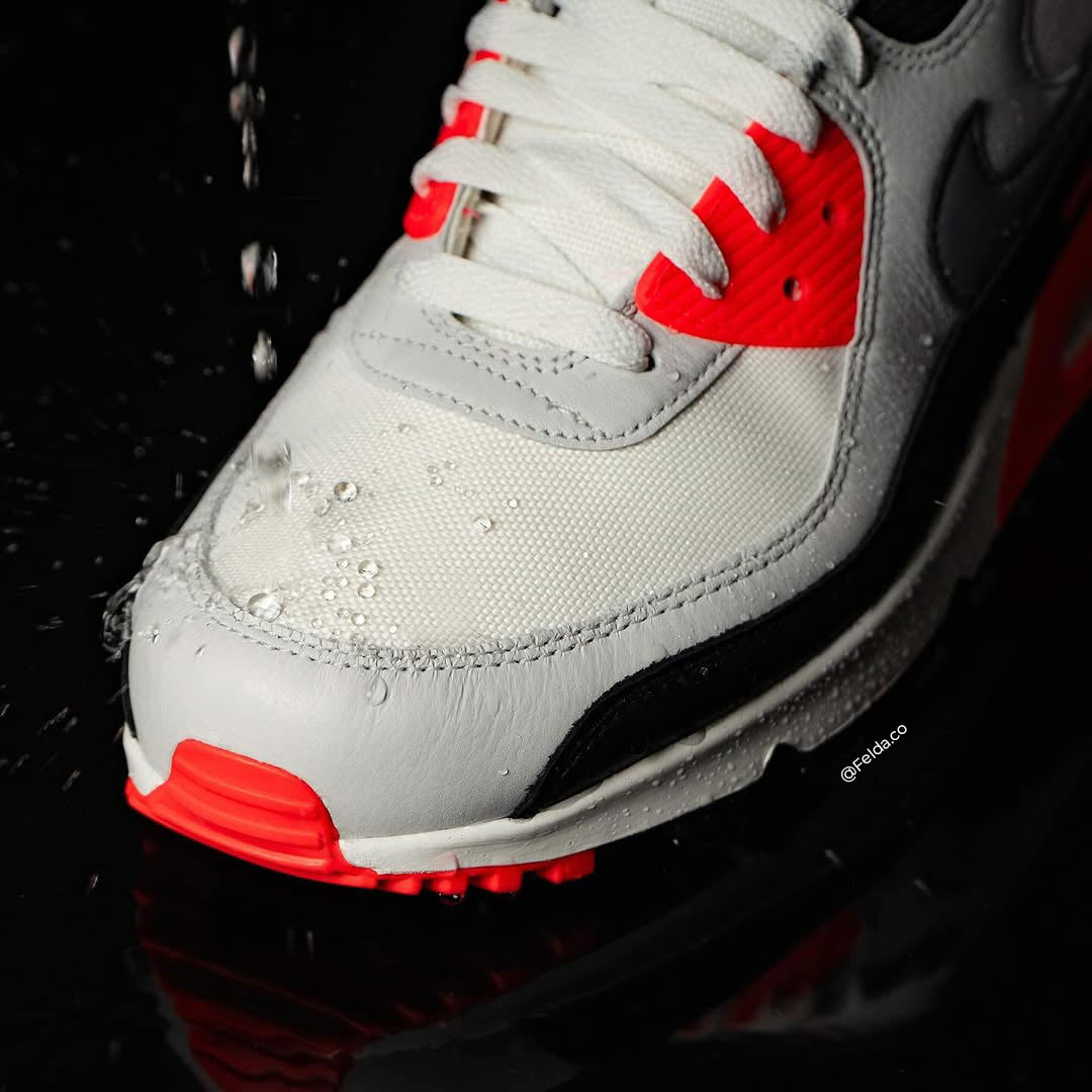Nike Air Max 90 Infrared Gortex