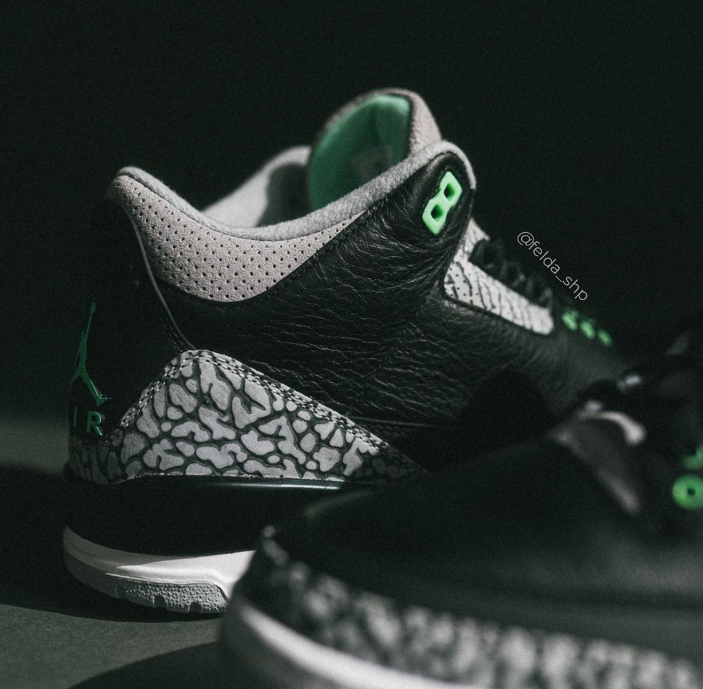Nike Air Jordan Retro 3 Green Glow