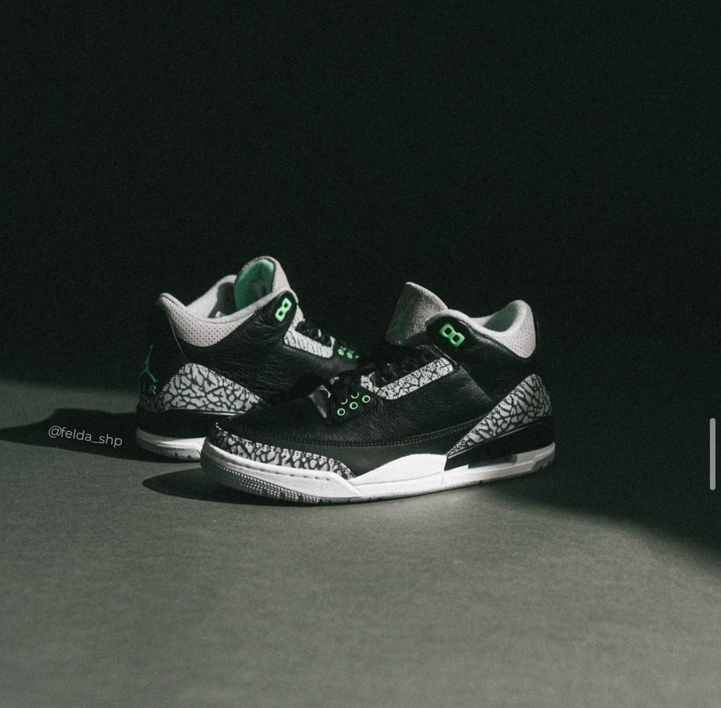 Nike Air Jordan Retro 3 Green Glow