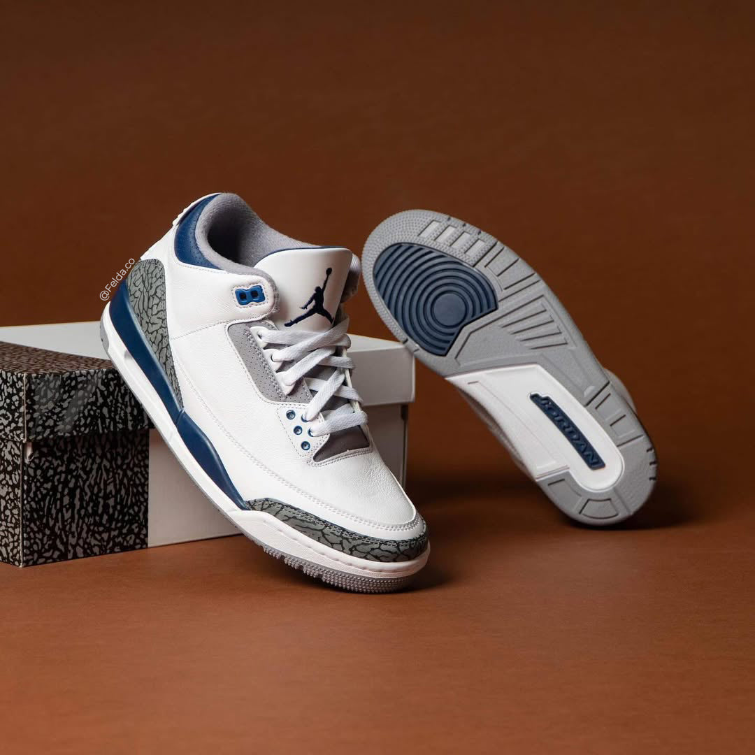 Nike Air Jordan Retro 3 Midnight Navy