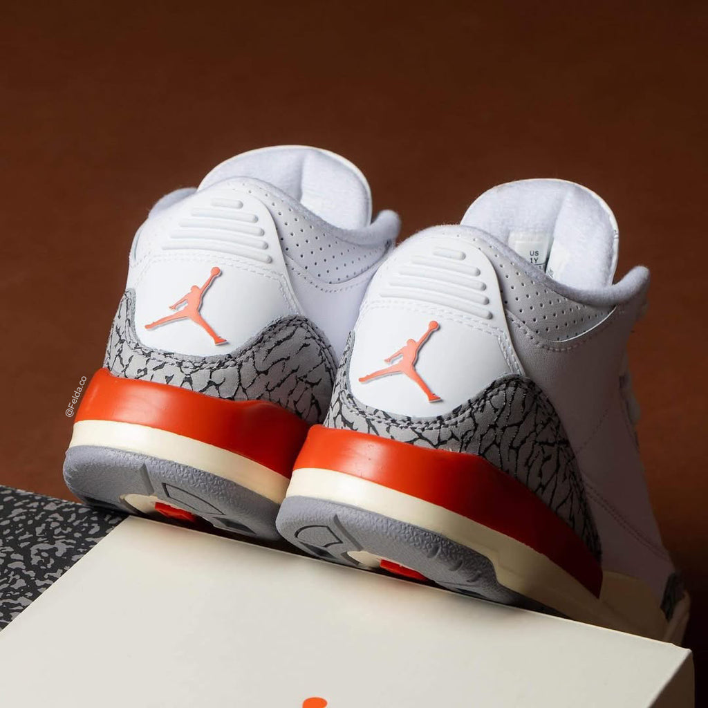 Nike Air Jordan Retro 3 Georgia Peach