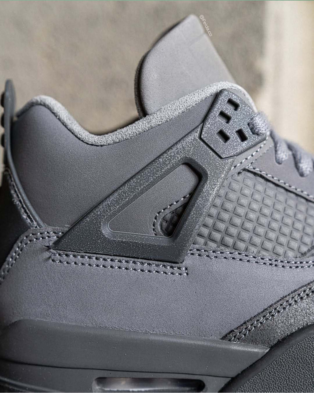 Nike Air Jordan Retro 4 SE Wet Cement