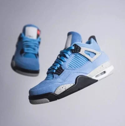Nike Air Jordan Retro 4 University Blue Oreo