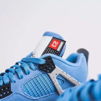 Nike Air Jordan Retro 4 University Blue Oreo