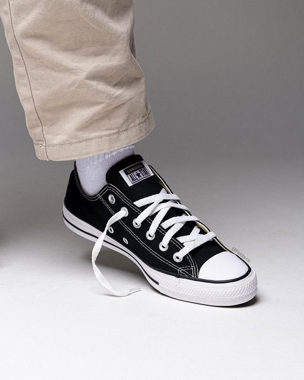 Converse Chuck Taylor All Star Classic Low Black
