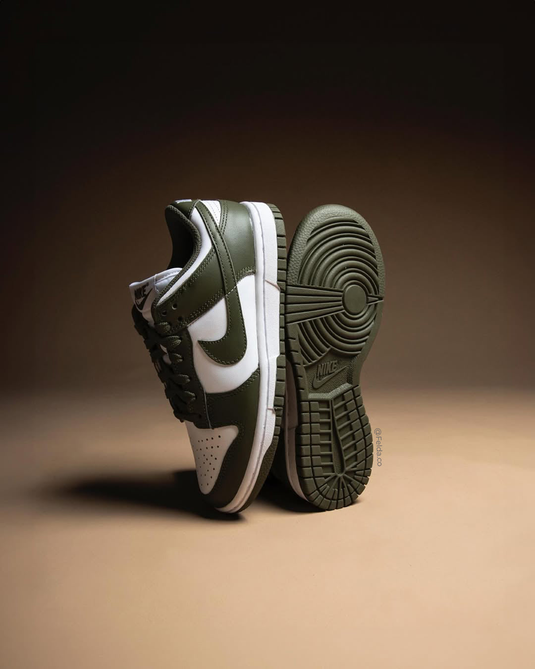 Nike Dunk Low Medium Olive