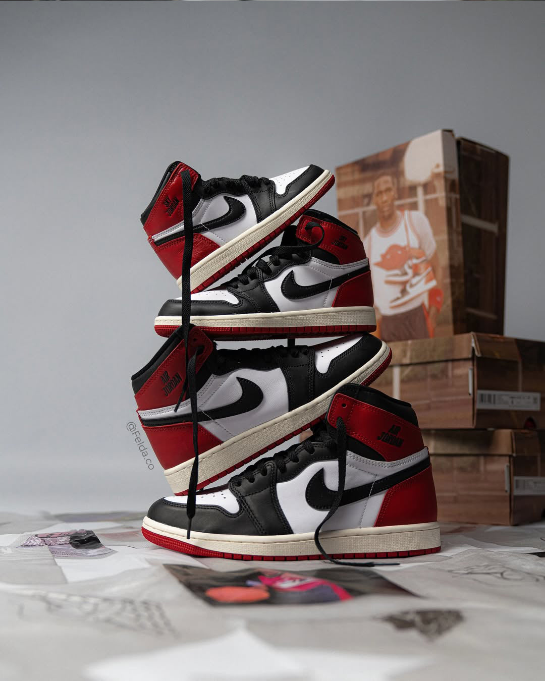 Nike Air Jordan Retro 1 High Bred Toe