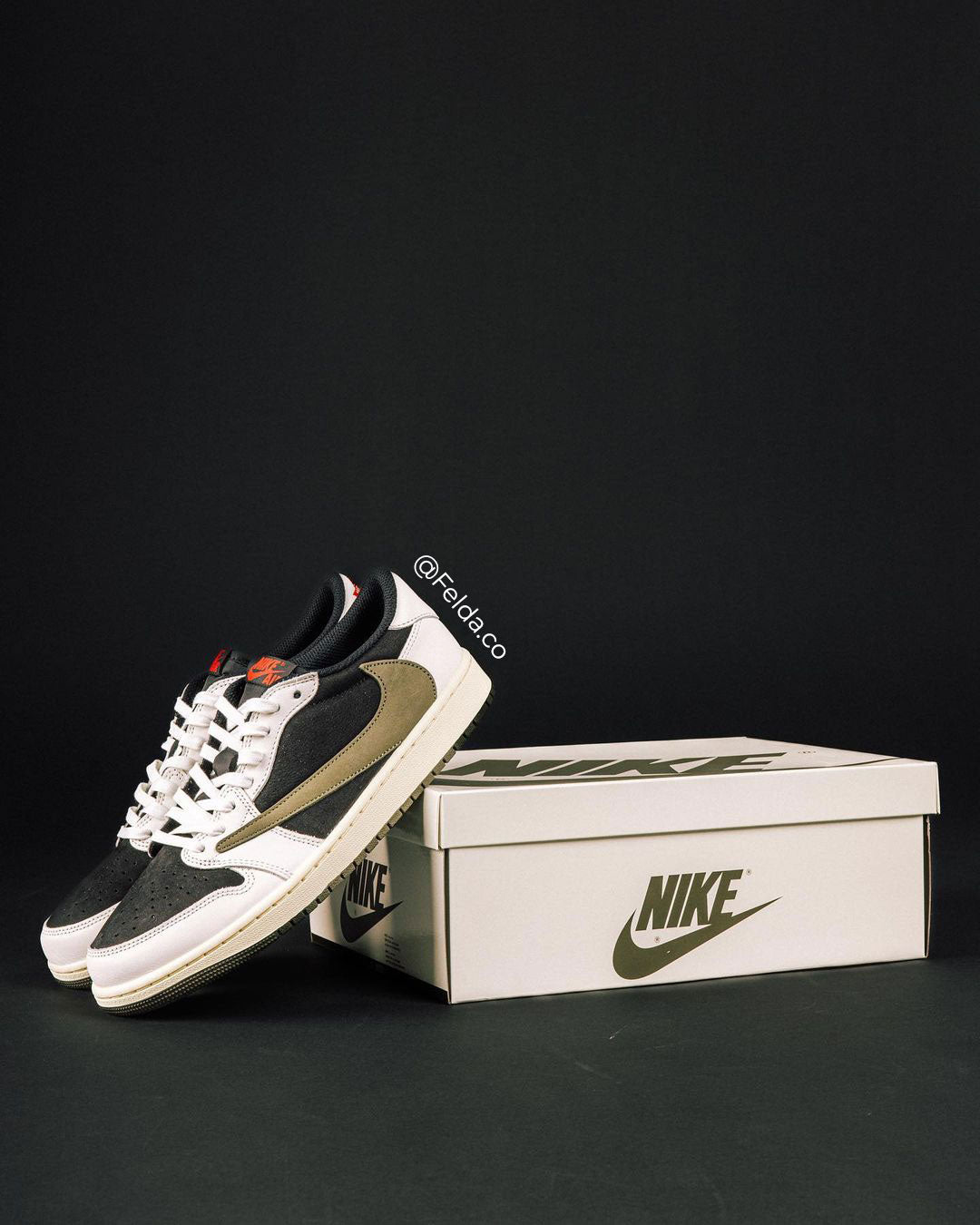 Nike Jordan 1 Retro Low OG SP Travis Scott Olive