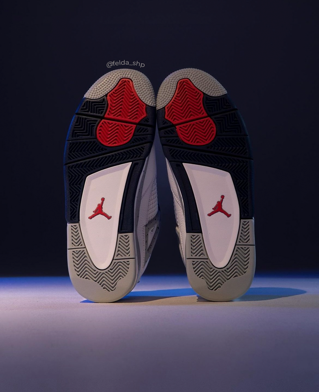 Nike Air Jordan Retro 4 Midnight Navy