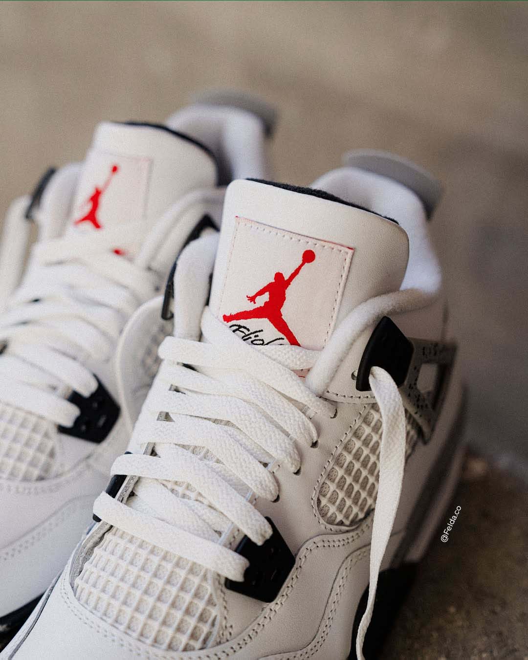 Air Jordan Retro 4 White Cement