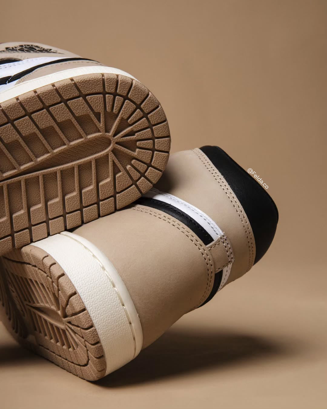 Nike Air Jordan 1 Retro High OG Latte