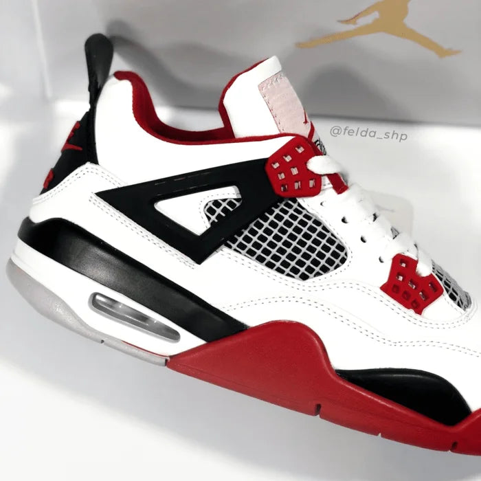 Nike Air Jordan 4 Retro Fire Red