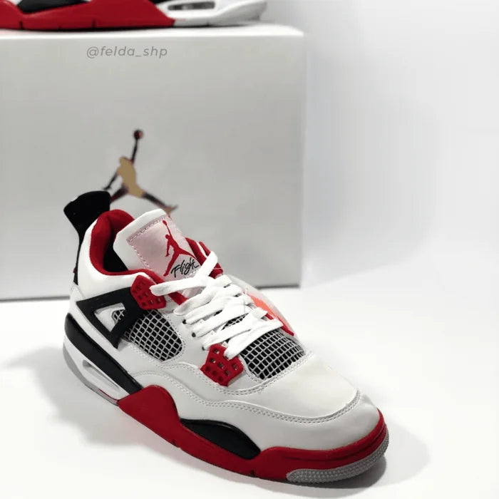 Nike Air Jordan 4 Retro Fire Red