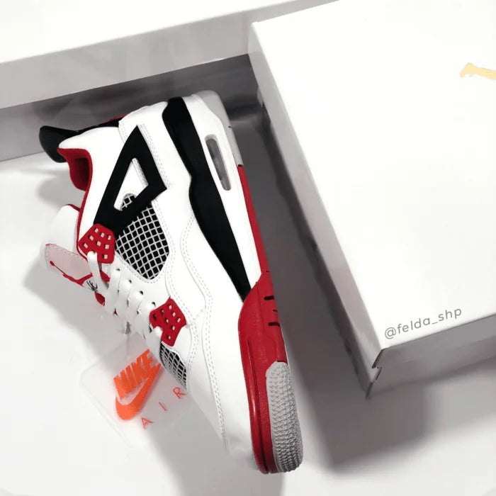 Nike Air Jordan 4 Retro Fire Red