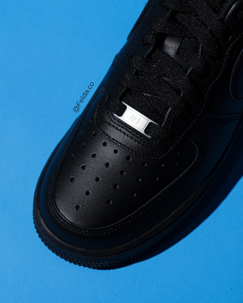 Nike Air Force 1 Black