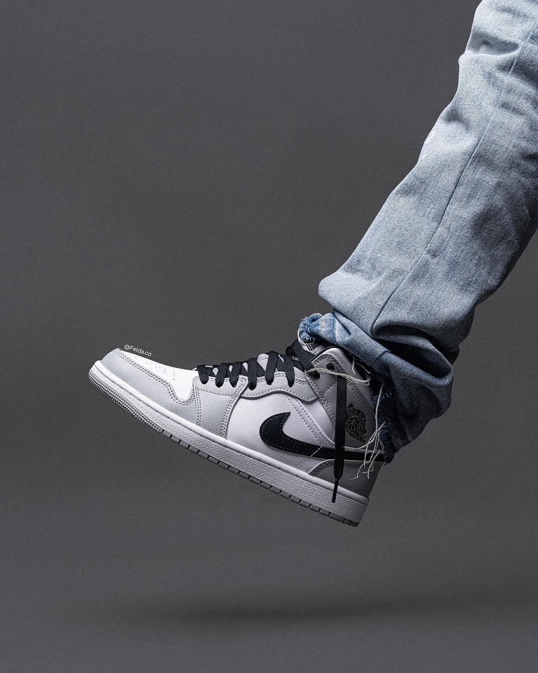 Nike Air Jordan 1 Retro Grey