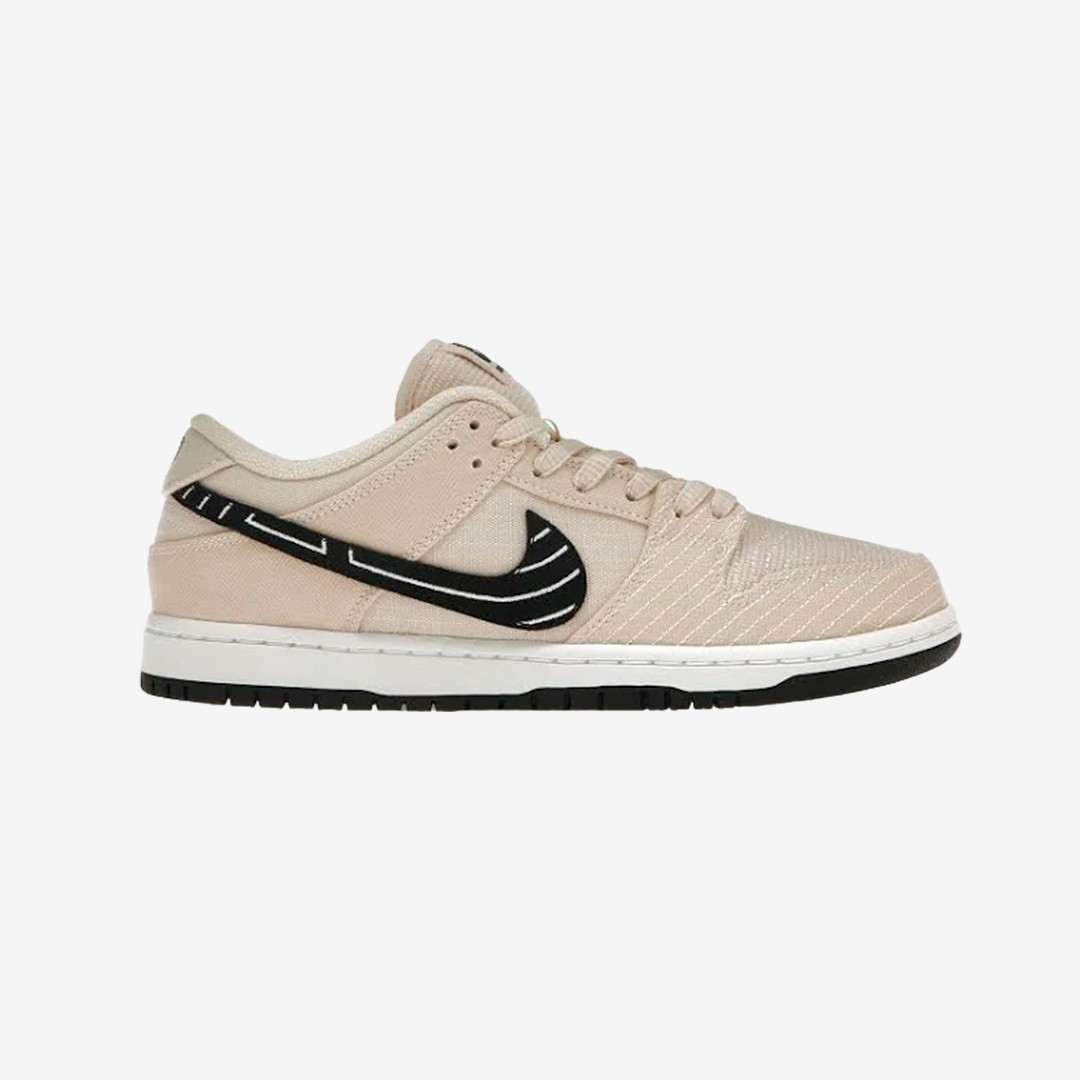 Nike Dunk Low Albino & Preto Jiu Jitsu