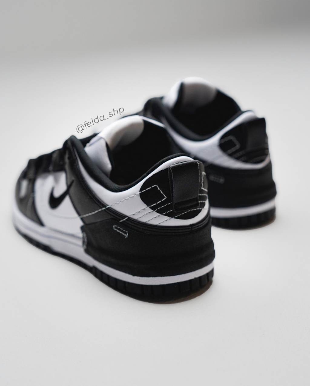 Nike Dunk Low Disrupt 2 Panda