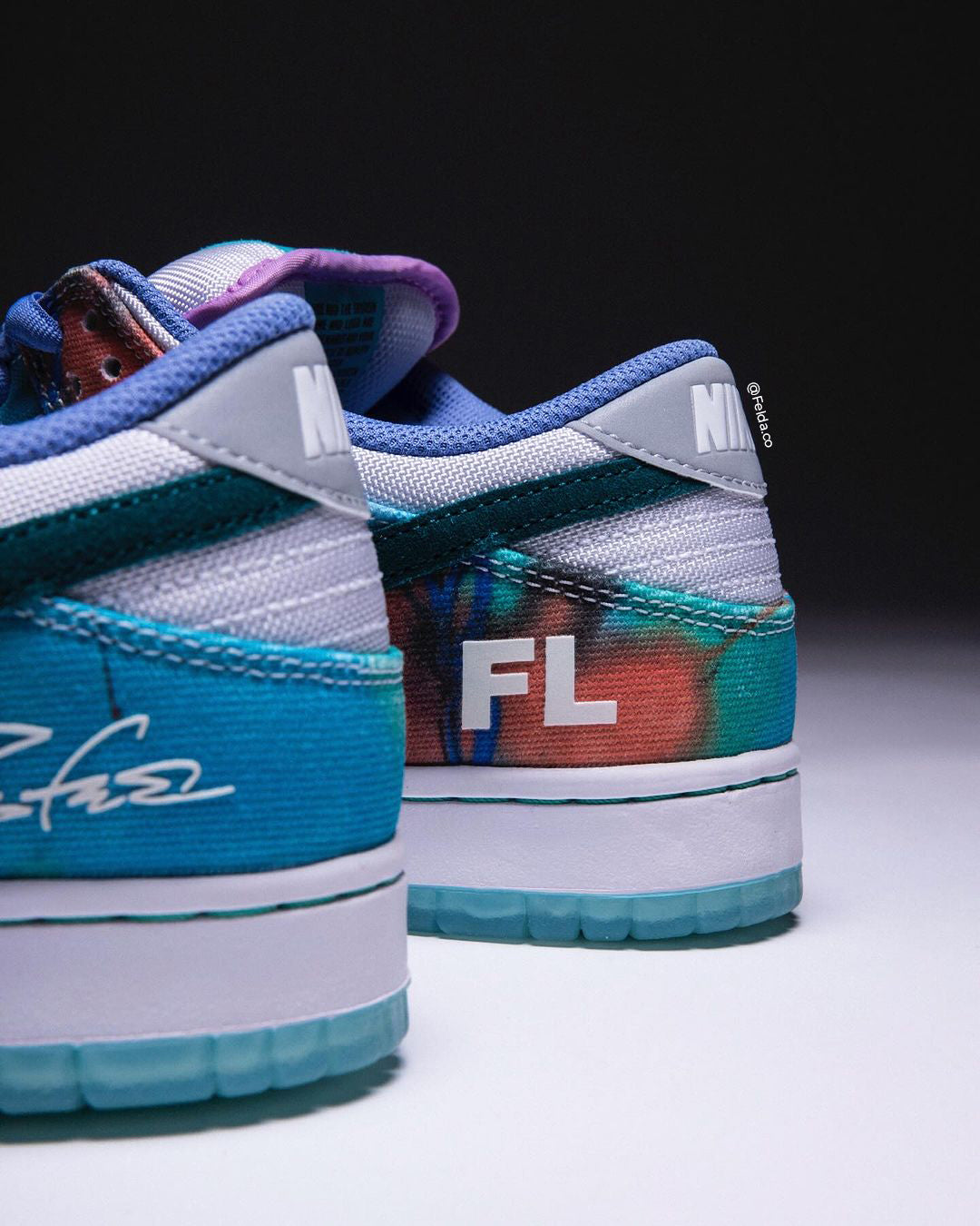 Nike SB Dunk Low Bleached Aqua de Nike x Futura