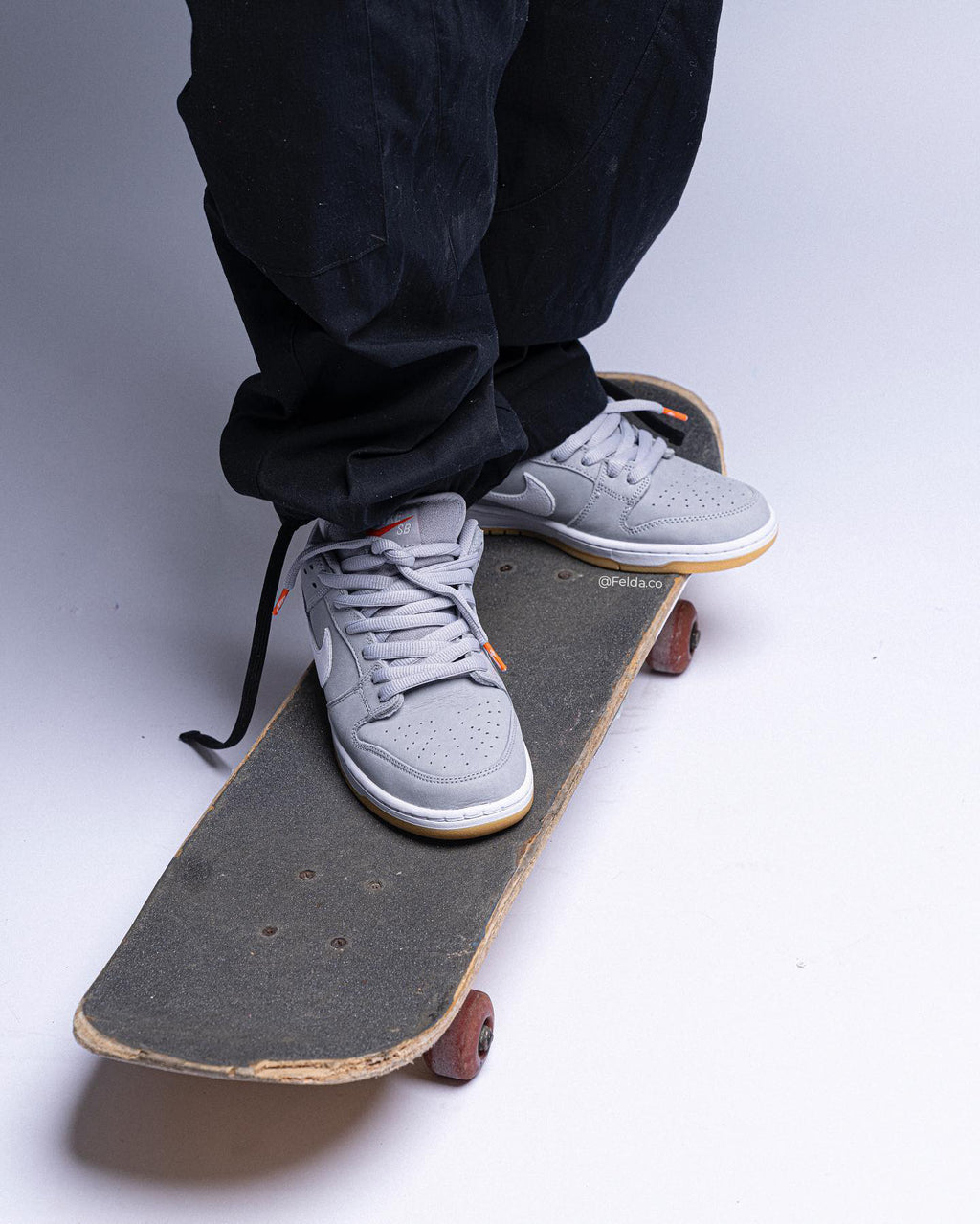 Nike SB Dunk Low Pro Grey Gum