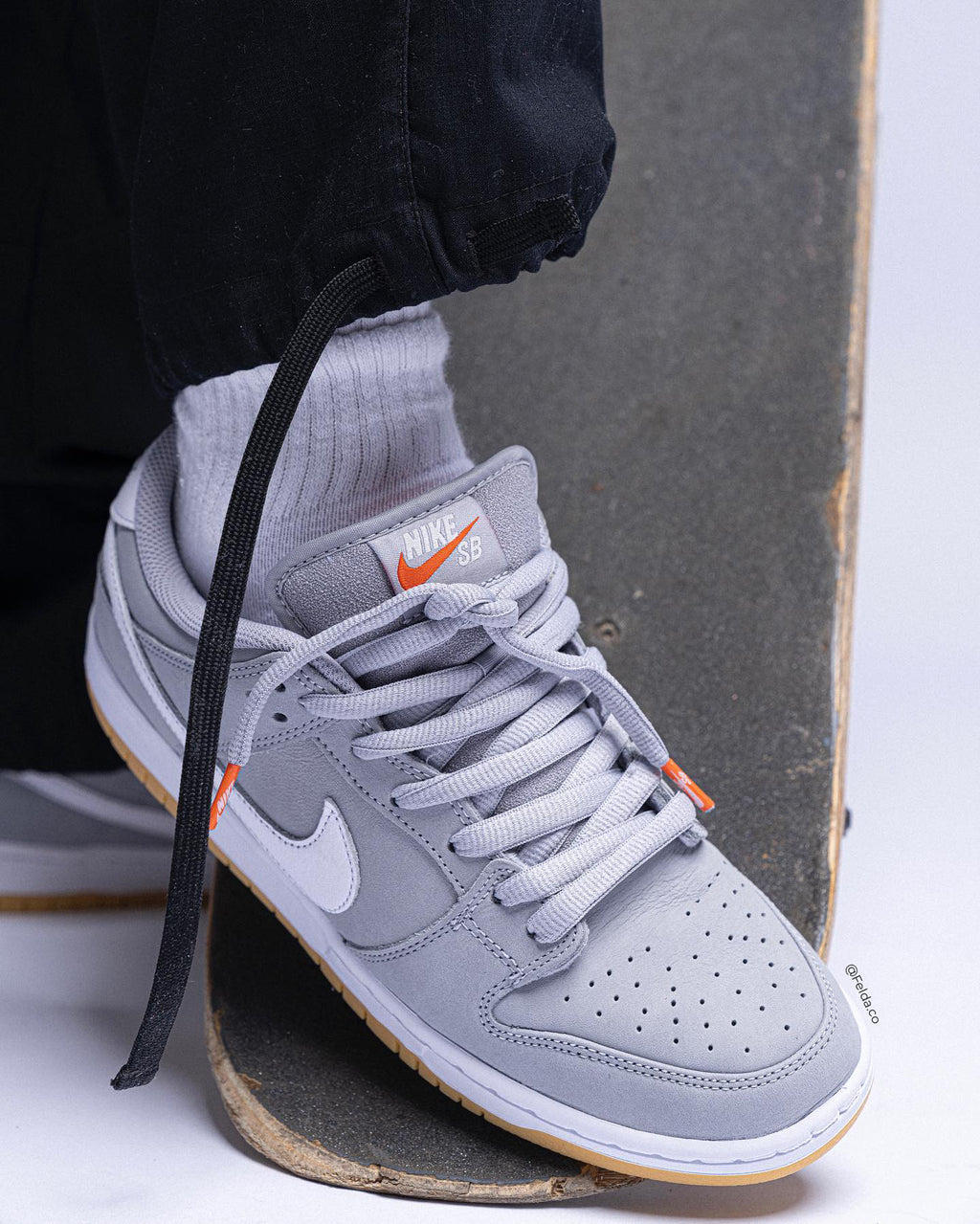 Nike SB Dunk Low Pro Grey Gum