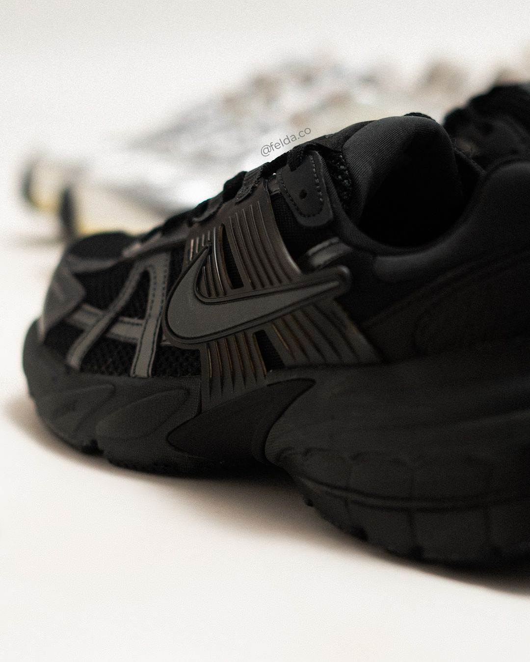 Nike V2k Run