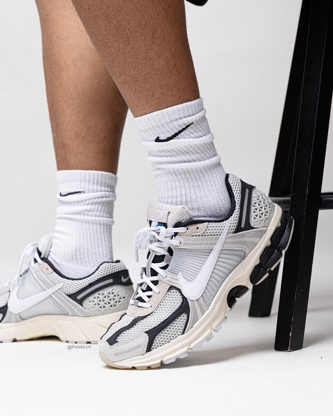 Nike Vomero 5 SuperSonic Light Bone