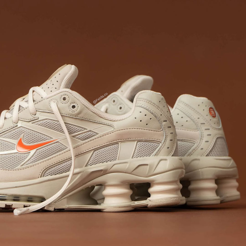 Nike Shox Ride 2 Light Bone and Turf Orange