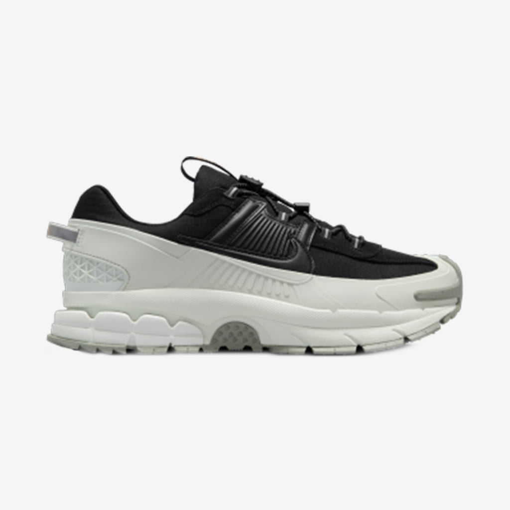 Nike Vomero 5 Roam Black Light Silver