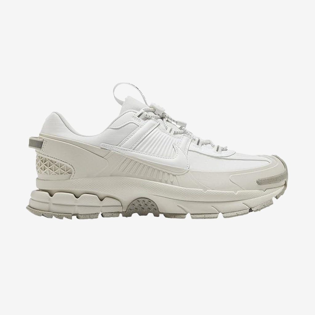 Nike Zoom Vomero 5 Roam