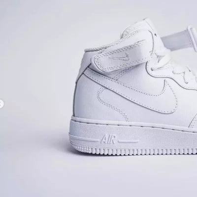 Nike Air Force 1 Mid White
