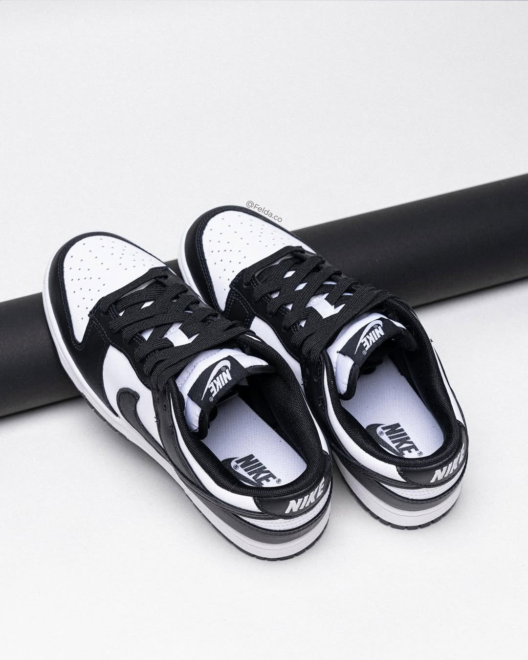 Nike SB Dunk Low Panda