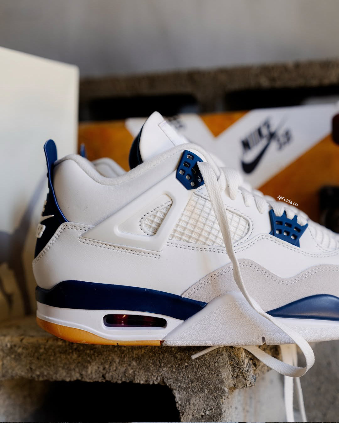 Nike Air Jordan SB Retro 4 Navy Blue Gum White