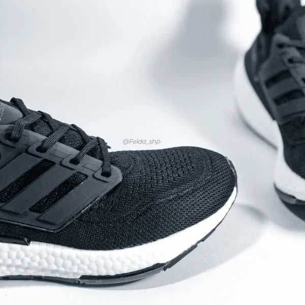 Adidas UltraBoost 21 Negro