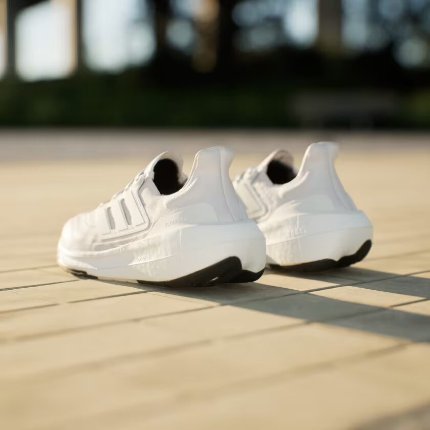 Adidas Tenis Ultraboost Light 23 blancos