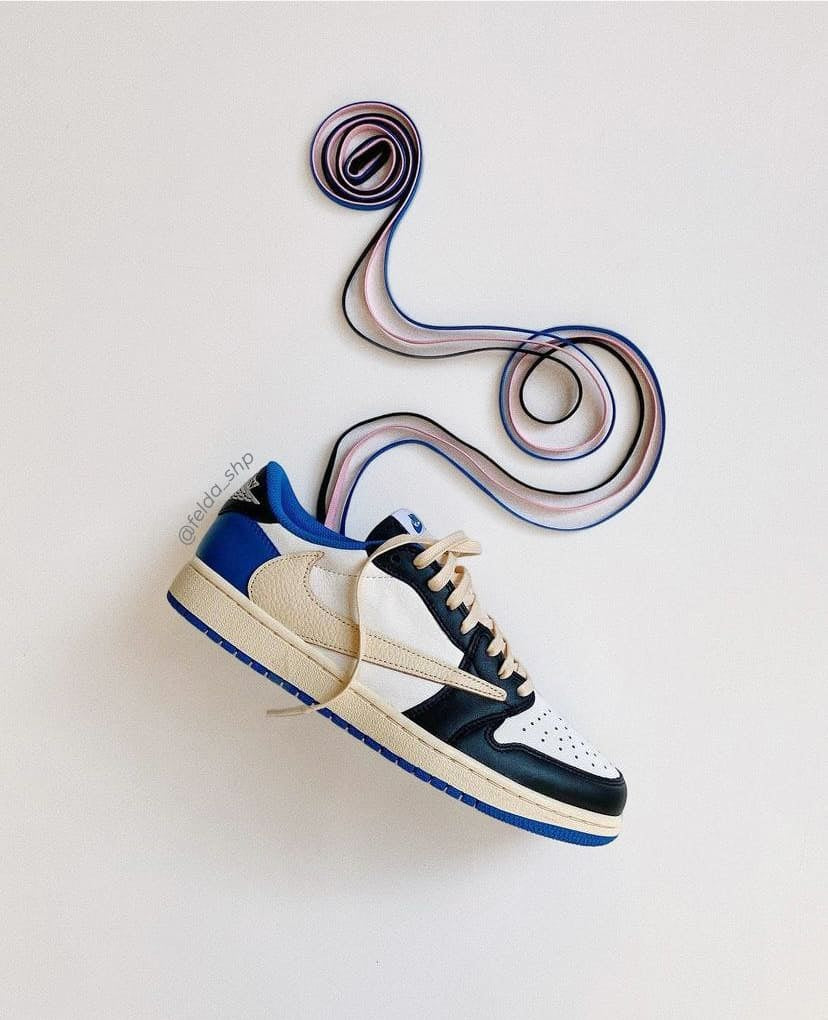 Nike Air Jordan 1 Low Fragment x Travis Scott
