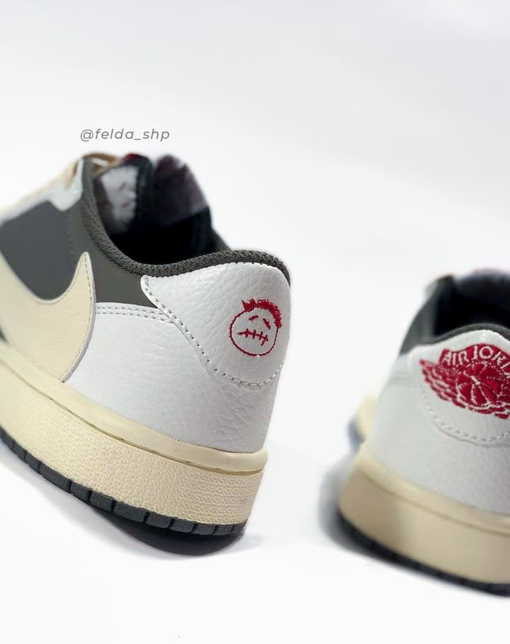 Jordan Travis Reverse Mocha